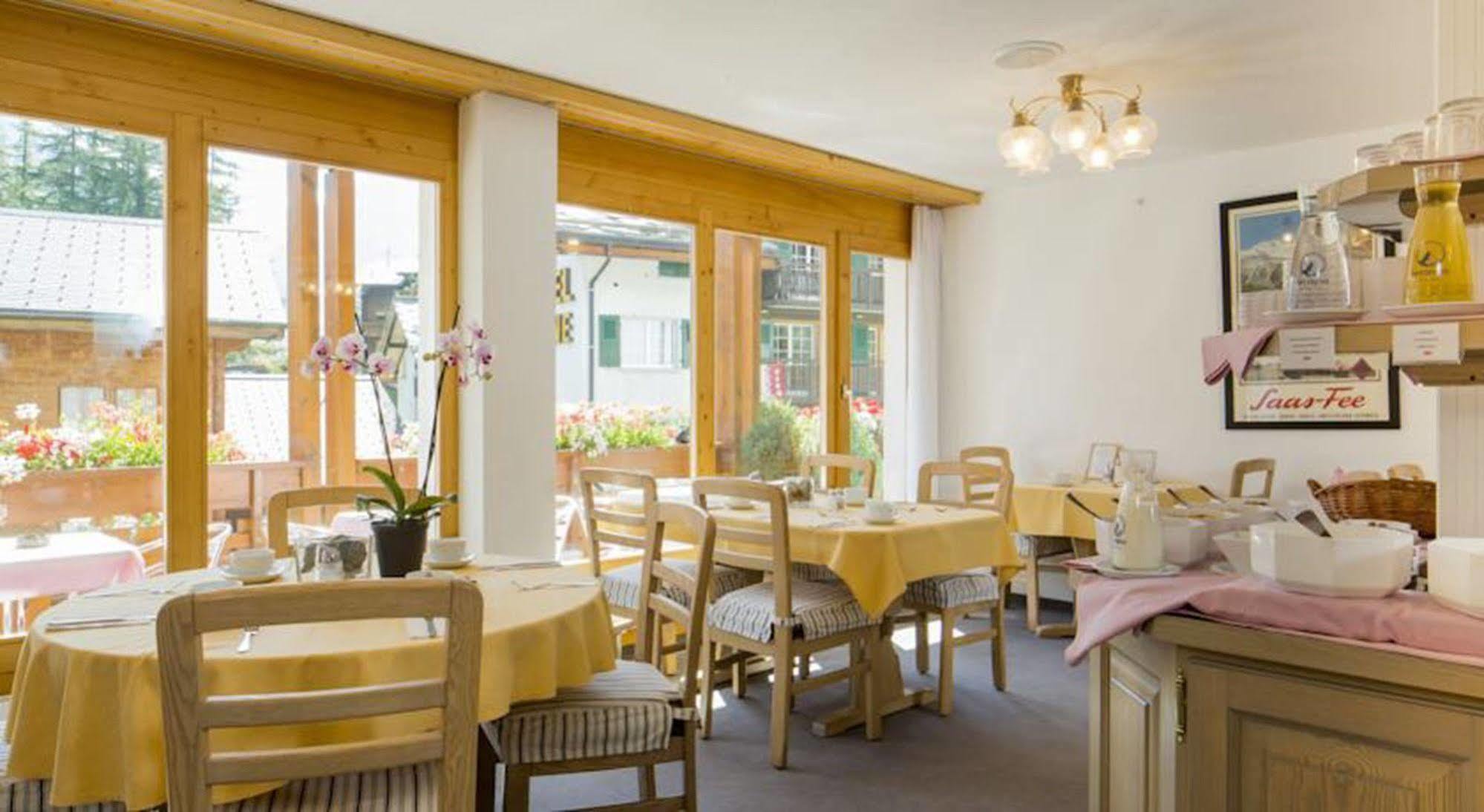 Hotel Restaurant Gabriel Scuol Esterno foto